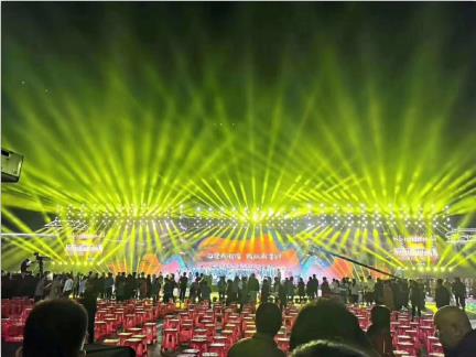 庆祝中国70周年大型晚会2.jpg
